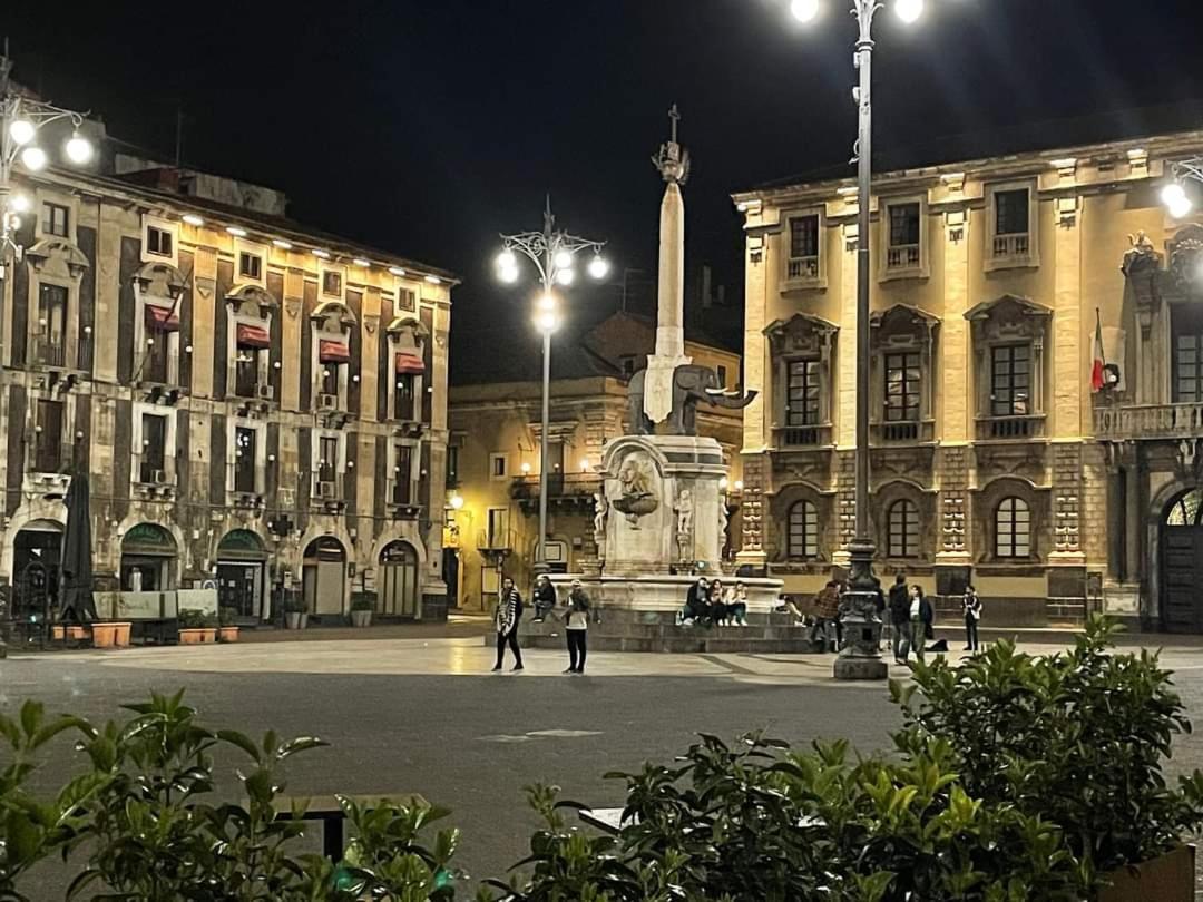 Casa Vacanze Il Nespolo Catania Exterior photo